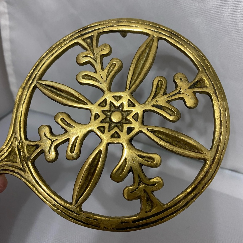 Decorative Trivet - Picture 7 of 7